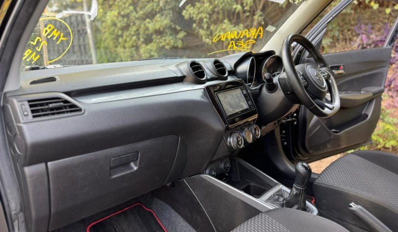 
								Suzuki Swift RS full									