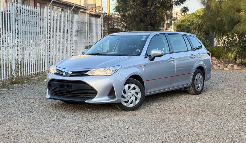 
								Toyota Fielder full									