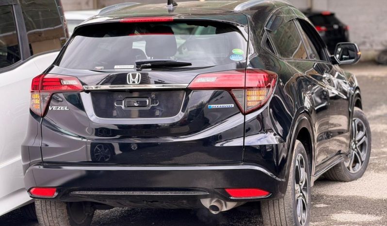 
								Honda Vezel full									