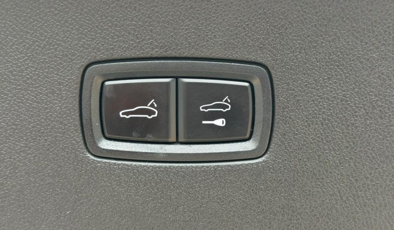 
								Porsche Cayenne Coupe full									