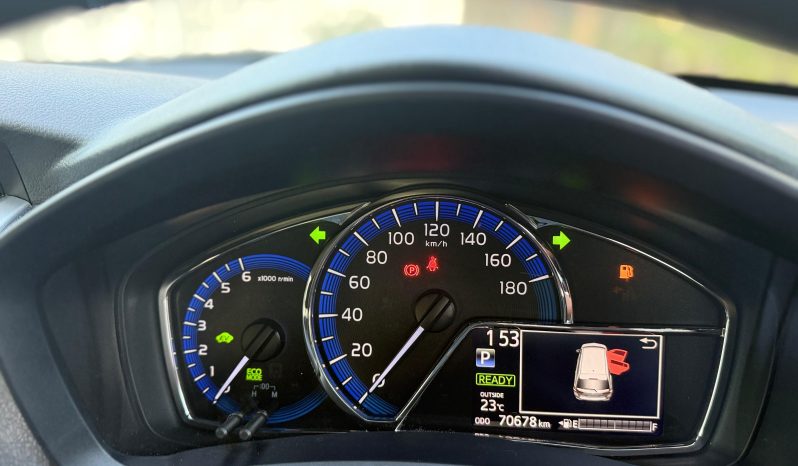 
								Toyota Fielder full									