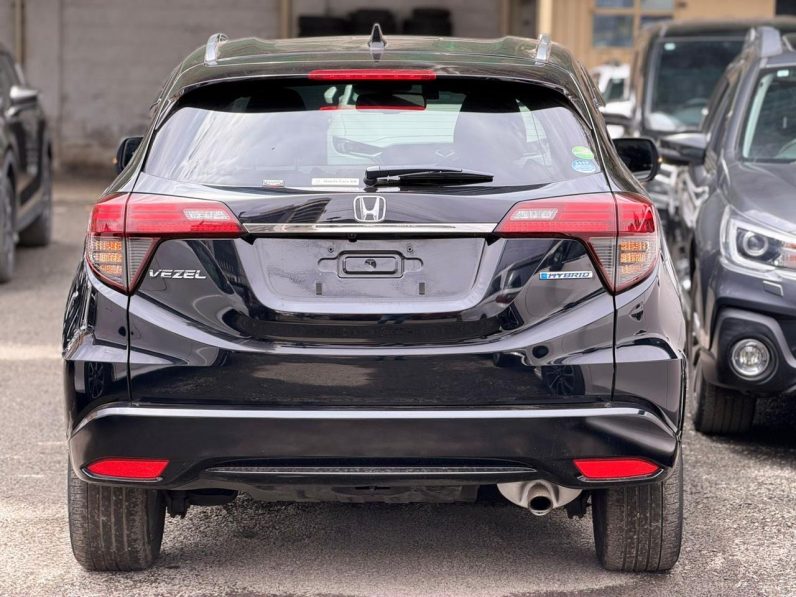 
								Honda Vezel full									