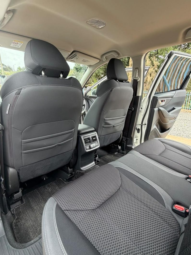 
								Subaru Forester SK9 full									