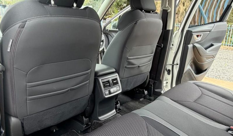 
								Subaru Forester SK9 full									