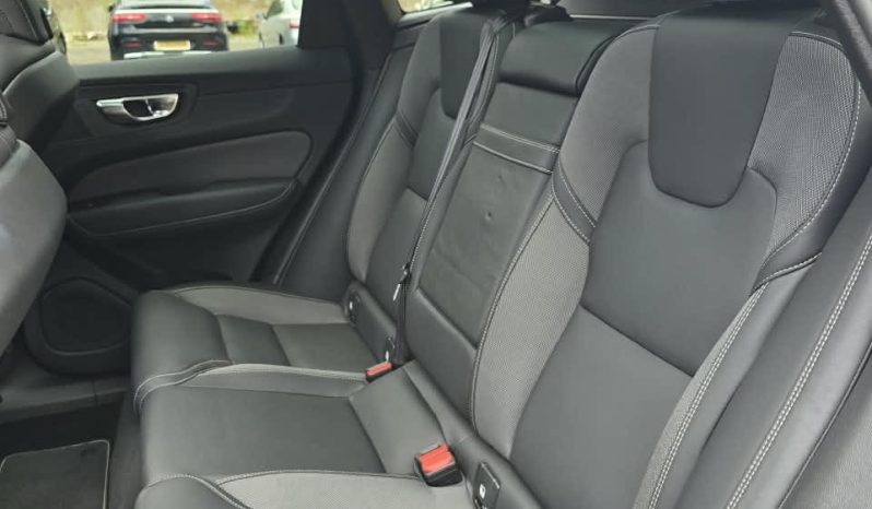 
								Volvo XC60 B6 full									