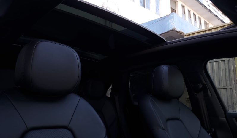 
								Porsche Cayenne full									