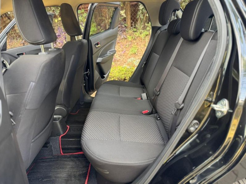 
								Suzuki Swift RS full									