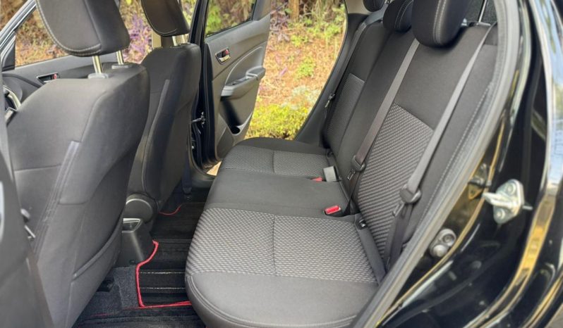 
								Suzuki Swift RS full									