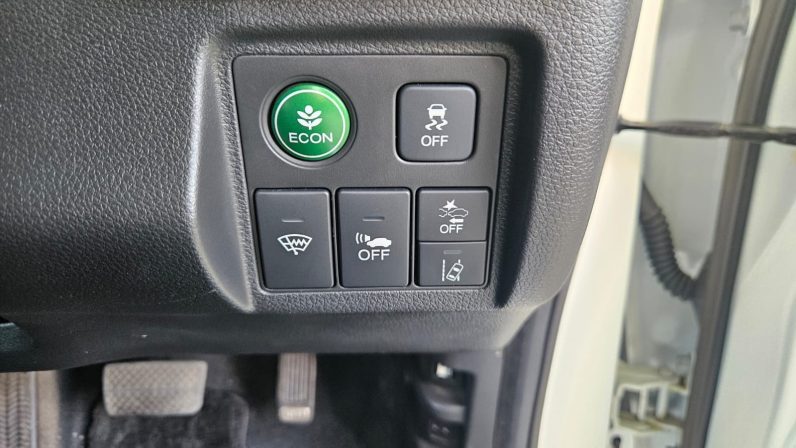 
								Honda Vezel RS full									
