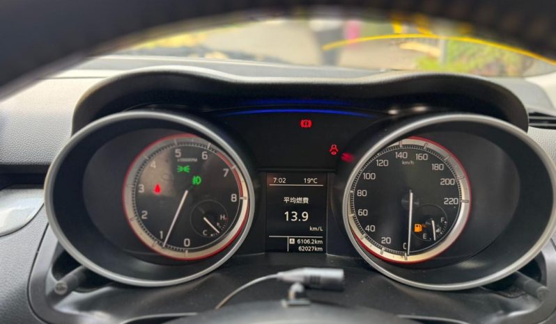 
								Suzuki Swift RS full									
