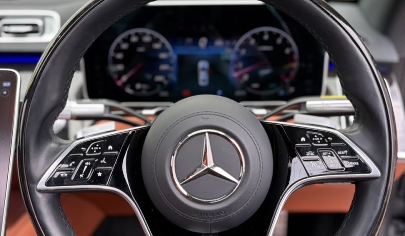 
								Mercedes Benz S500 full									