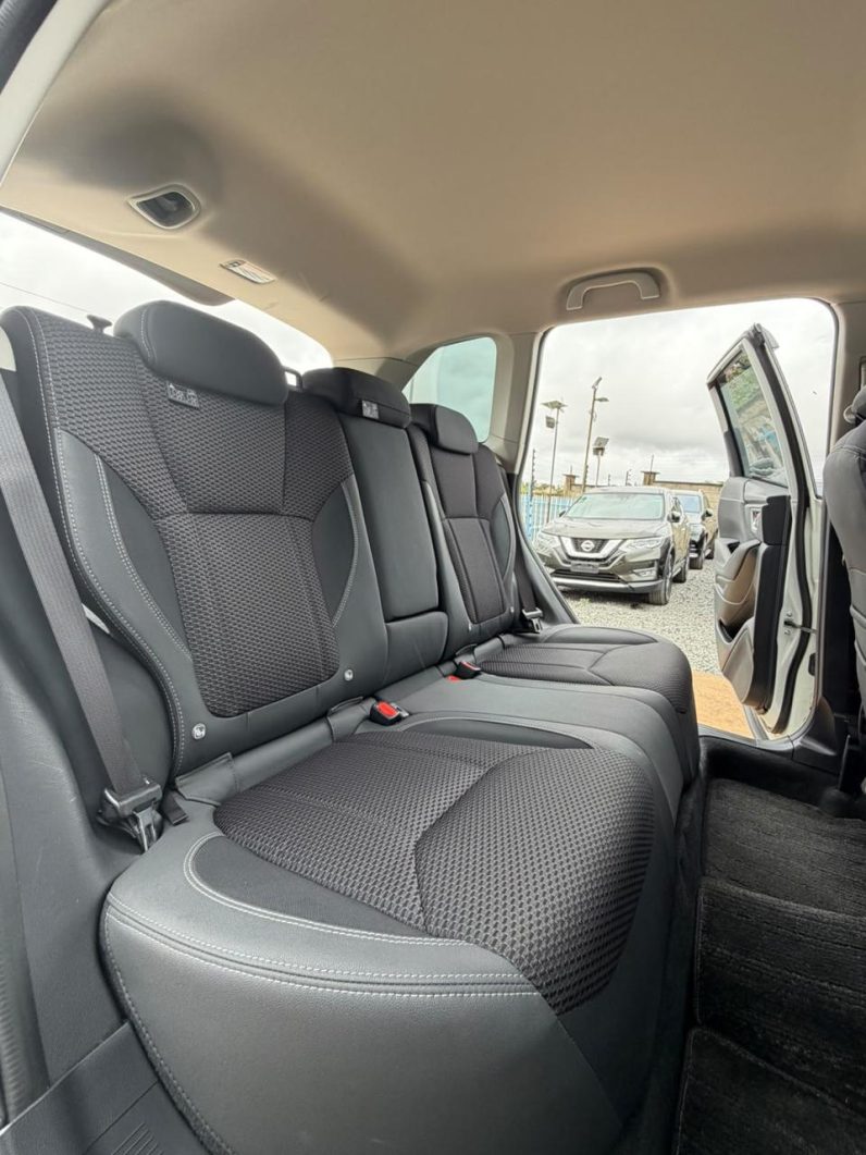 
								Subaru Forester SK9 full									