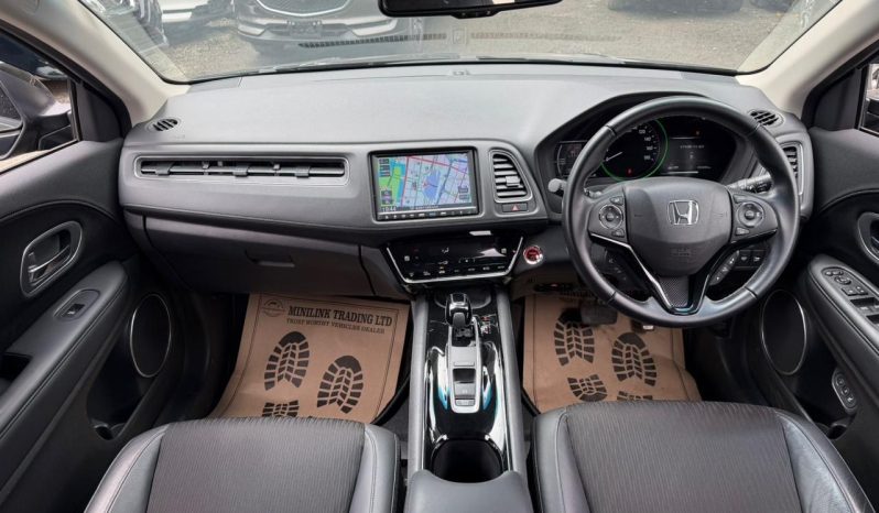 
								Honda Vezel full									