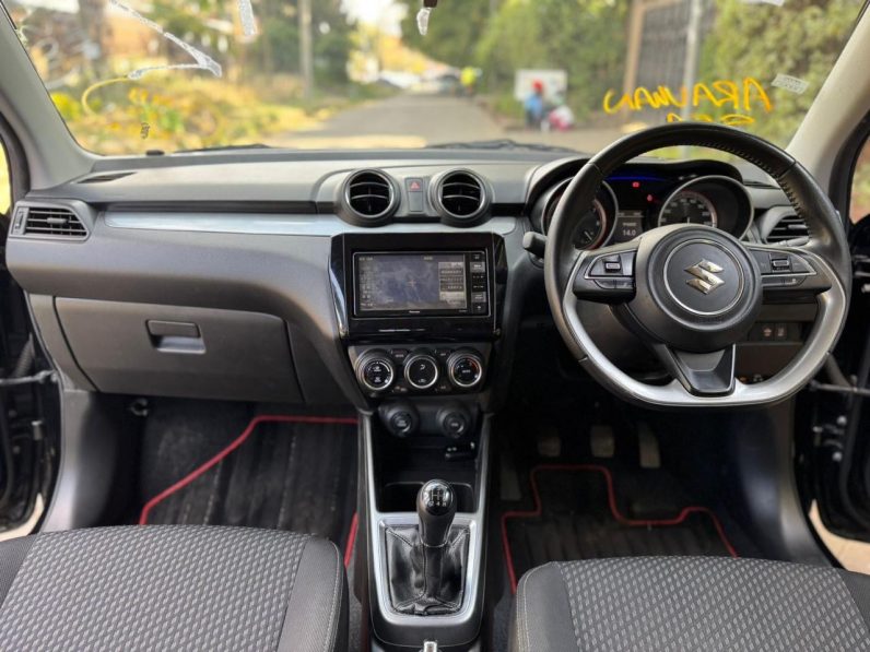
								Suzuki Swift RS full									