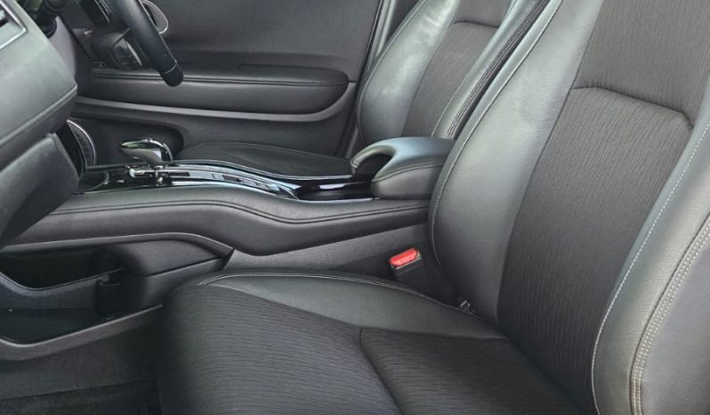 
								Honda Vezel RS full									