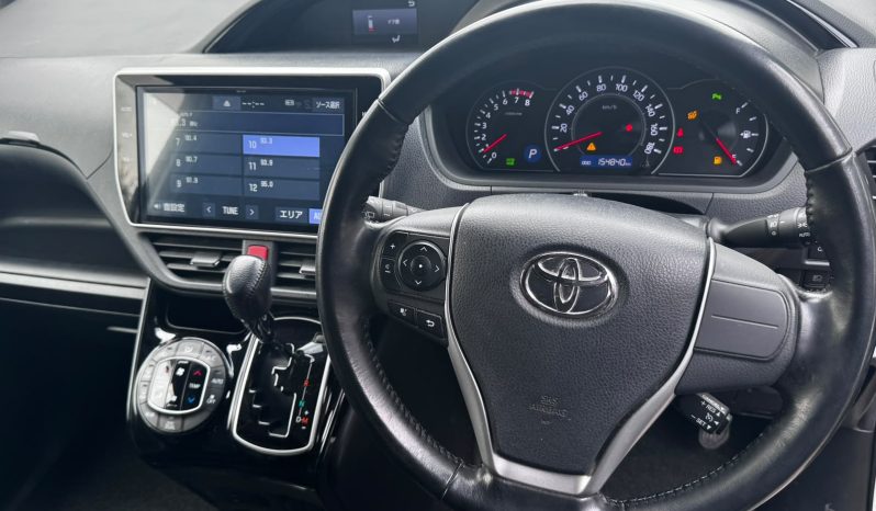 
								Toyota Noah WxB full									