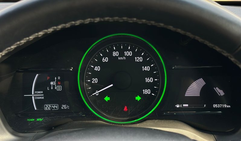 
								Honda Vezel Z full									