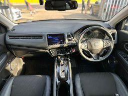 Honda Vezel Z