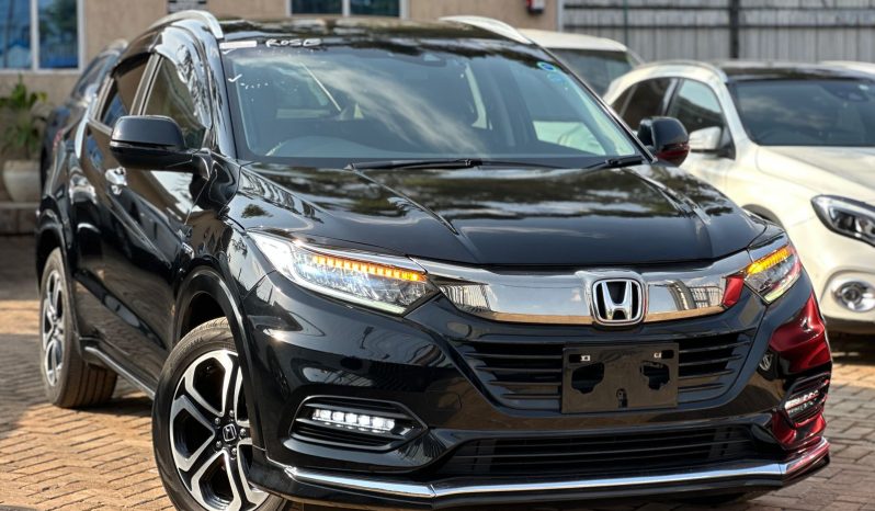 
								Honda Vezel Z full									