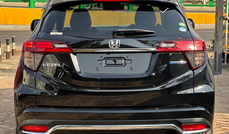 
								Honda Vezel Z full									