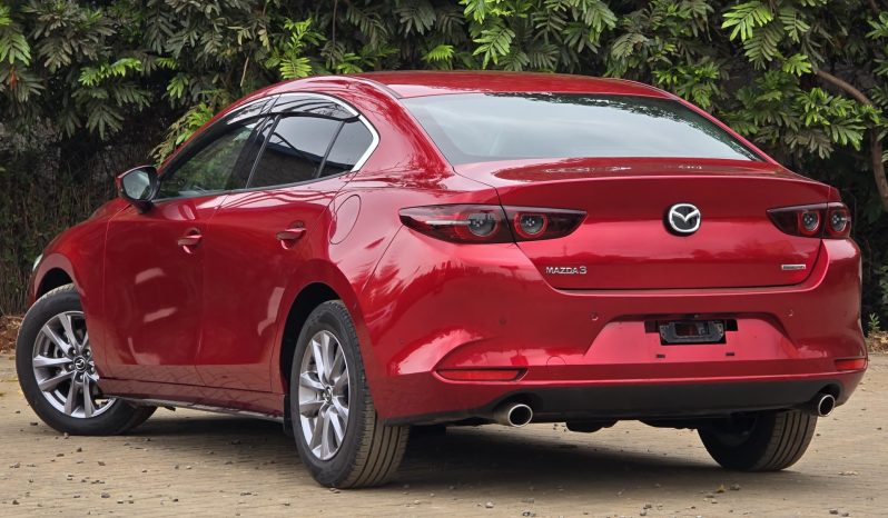 
								Mazda 3 full									