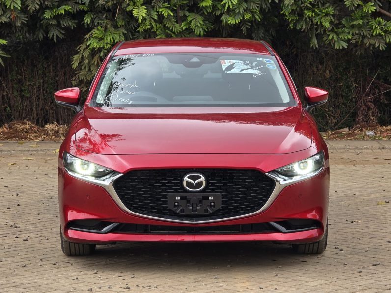 
								Mazda 3 full									