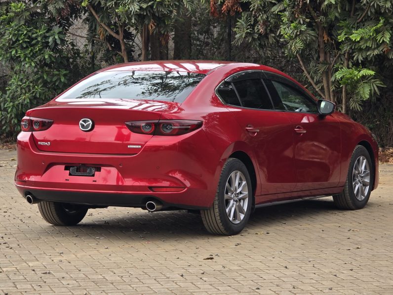 
								Mazda 3 full									