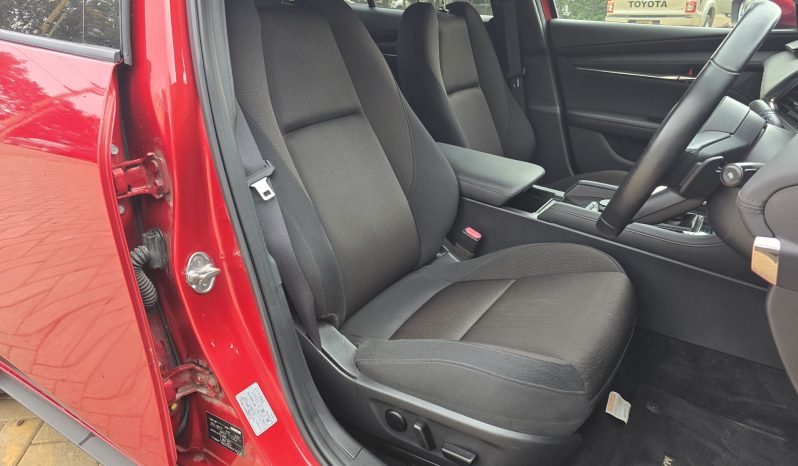 
								Mazda 3 full									