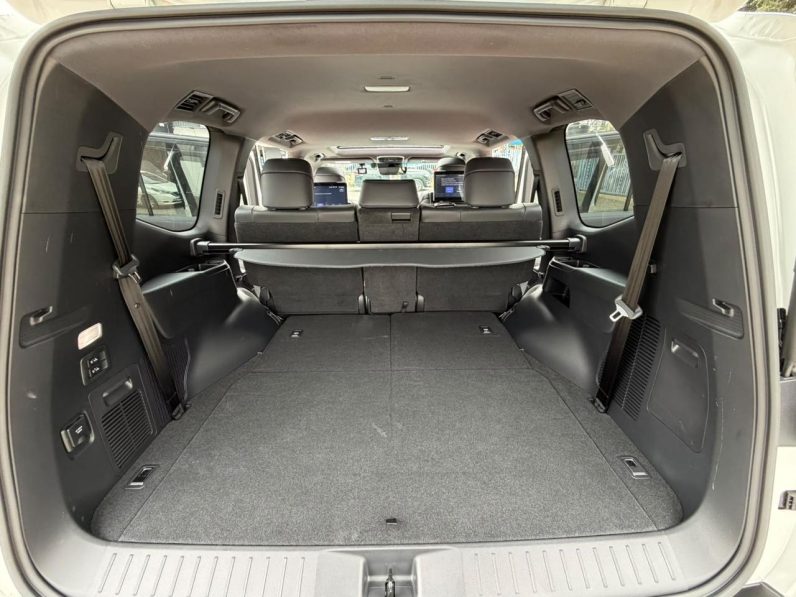 
								Toyota Land Cruiser GR LC300 full									