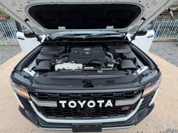 Toyota Land Cruiser GR LC300