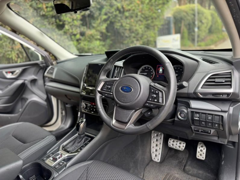 
								Subaru Forester SK9 full									