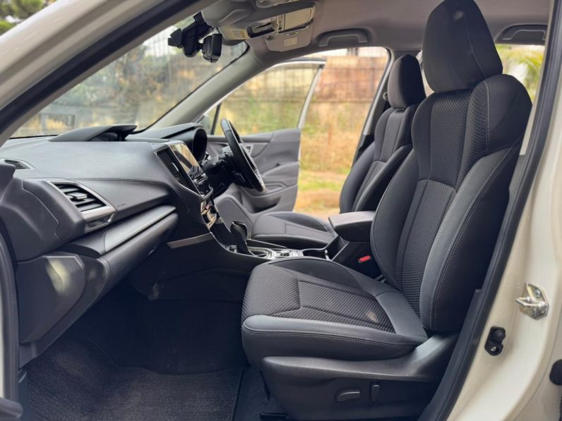 
								Subaru Forester SK9 full									