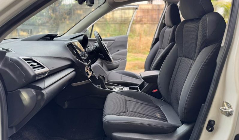 
								Subaru Forester SK9 full									