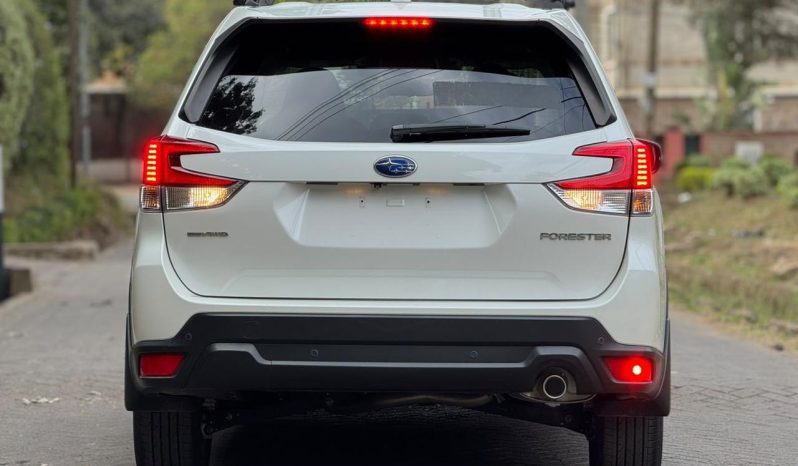 
								Subaru Forester SK9 full									
