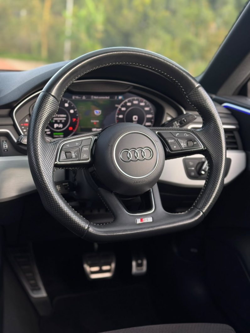 
								Audi A5 full									