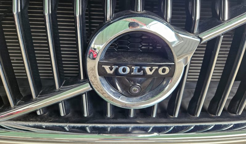 
								Volvo XC60 T5 full									