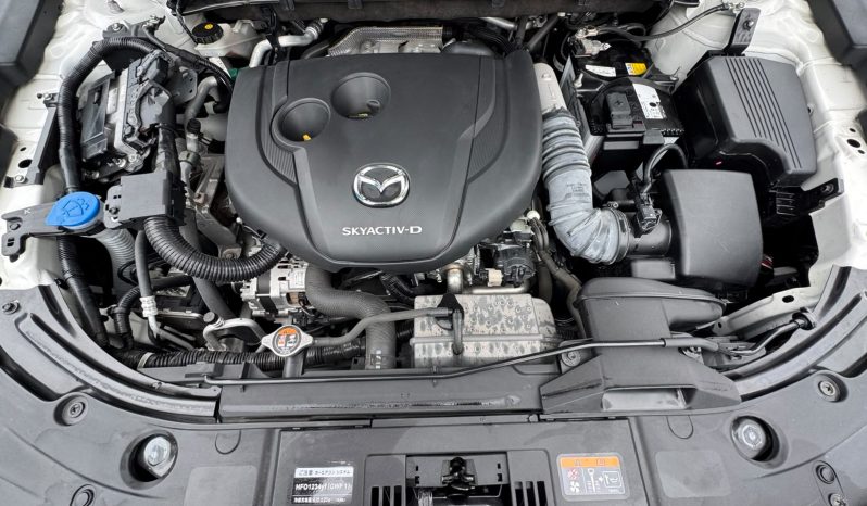 
								Mazda CX-5 full									