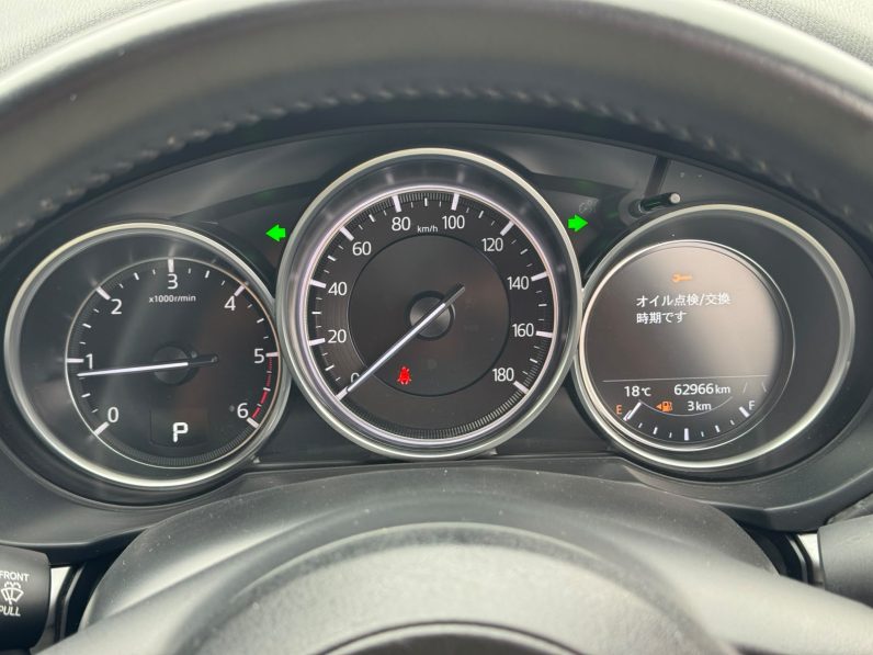 
								Mazda CX-5 full									