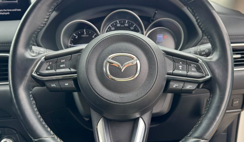 
								Mazda CX-5 full									