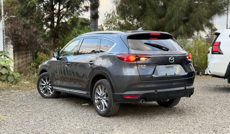 
								Mazda CX-8 full									