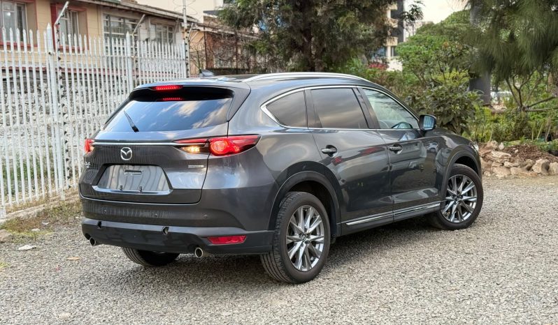 
								Mazda CX-8 full									