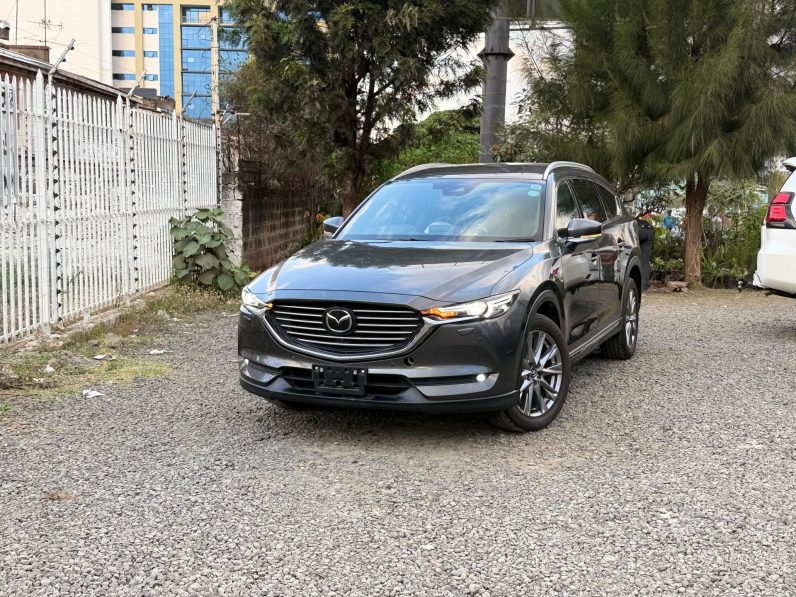 
								Mazda CX-8 full									