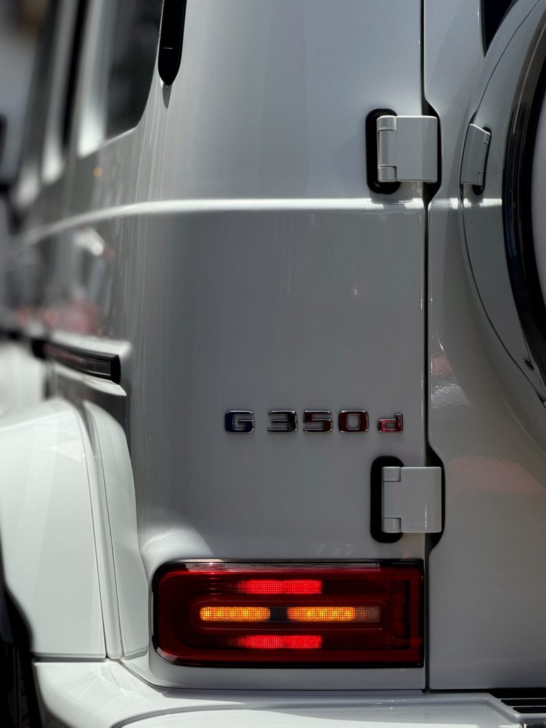 
								Mercedes Benz G350d full									