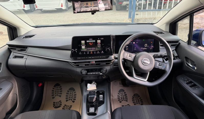 
								Nissan Note E-power full									