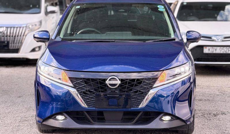 
								Nissan Note E-power full									