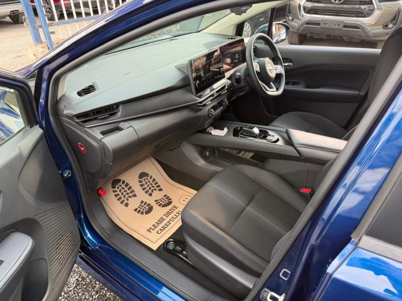 
								Nissan Note E-power full									