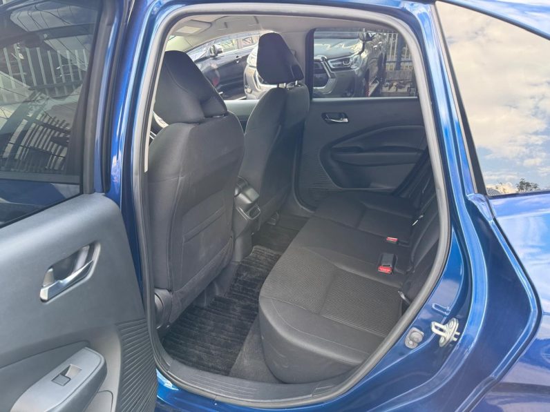 
								Nissan Note E-power full									