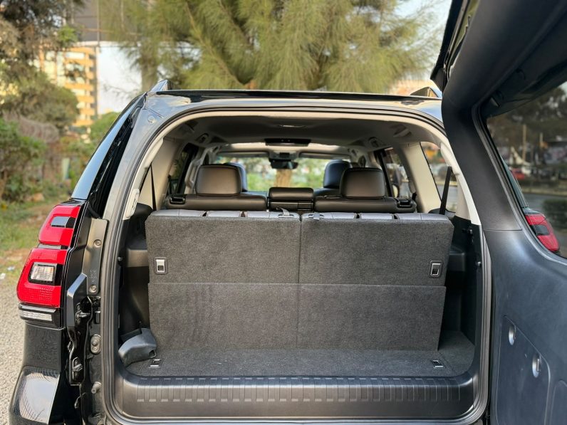 
								Toyota landcruiser prado TX full									
