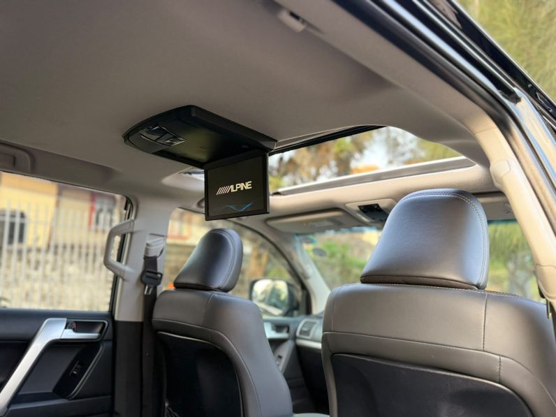 
								Toyota landcruiser prado TX full									