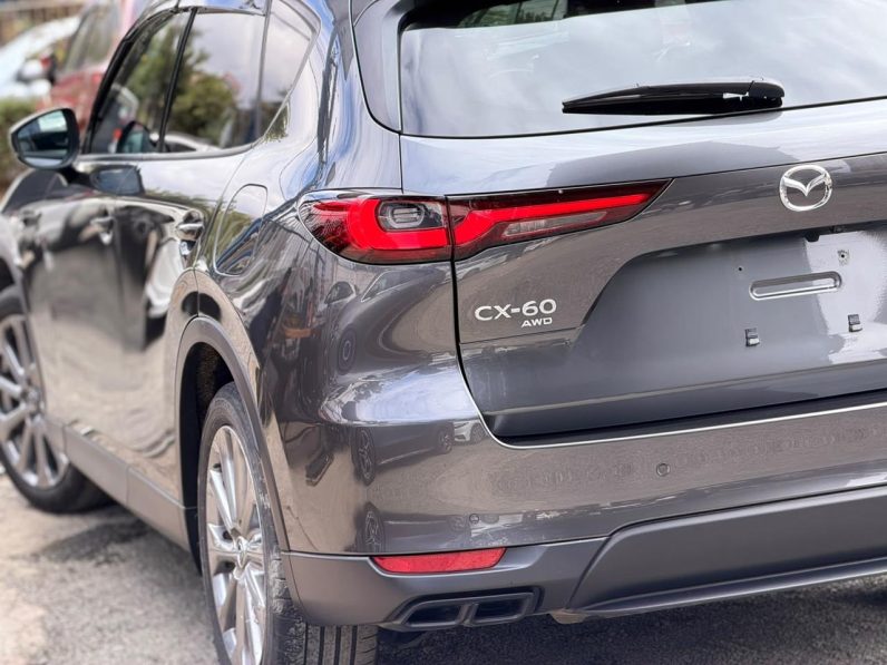 
								Mazda CX-60 full									
